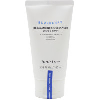 Innisfree Ребалансирующая пенка для умывания «Черника» с нейтральным pH 5.5 Blueberry Rebalancing pH 5.5 Cleanser (100 мл)