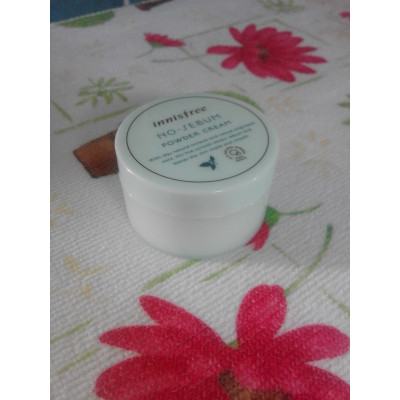 Innisfree Матирующий пудровый крем-праймер No-sebum Powder Cream (25 гр)