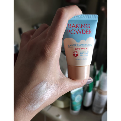 Etude House Глубокоочищающая пенка для снятия макияжа Baking Powder B.B. Deep Cleansing Foam (30 мл)