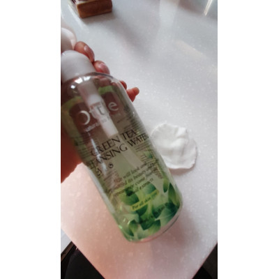 Ottie Очищающая вода с экстрактом зеленого чая Green Tea Cleansing Water (200 мл)